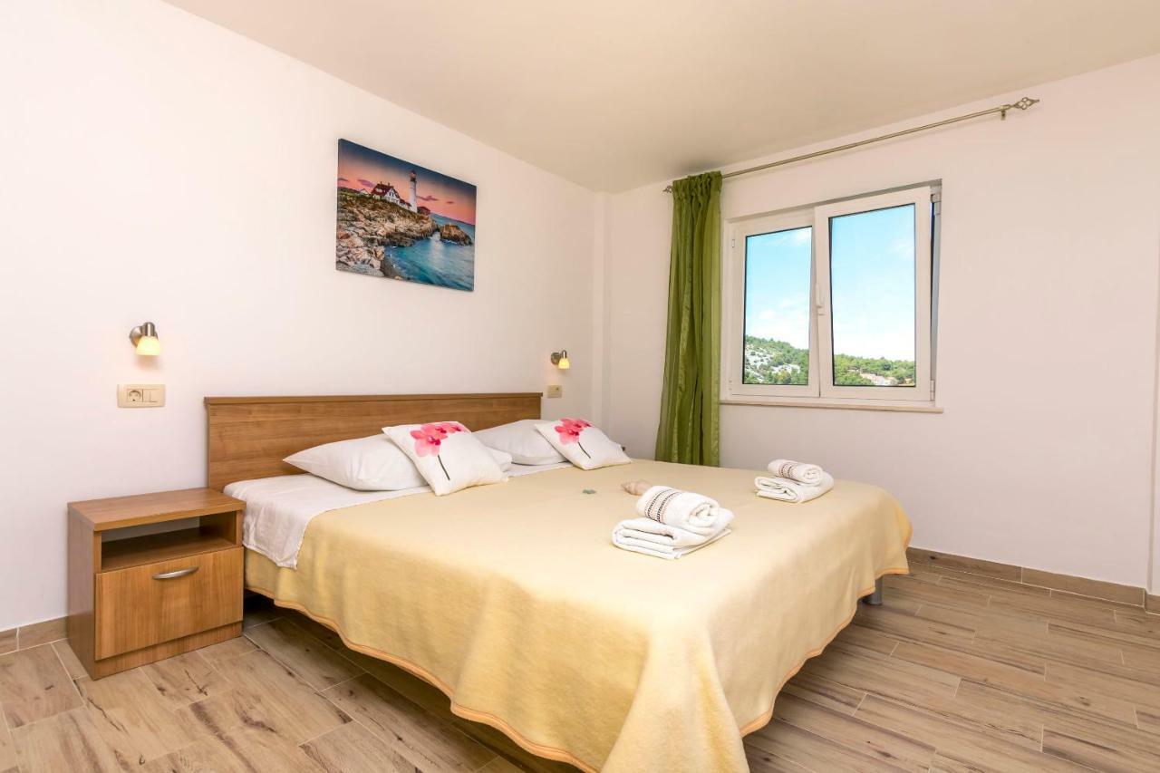 Apartment Vukorepa Ražanj Екстериор снимка